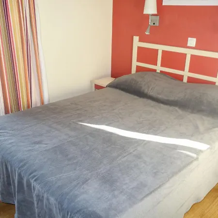 Francia-6 By Interhome *